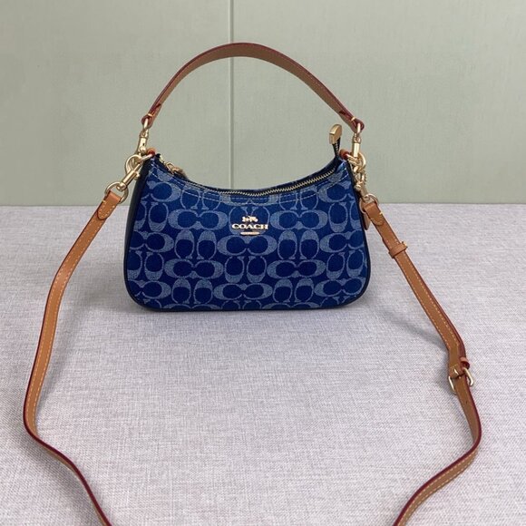 Coach Teri Shoulder Bag Signature Denim CAF82 outlet new - Picture 4 of 8